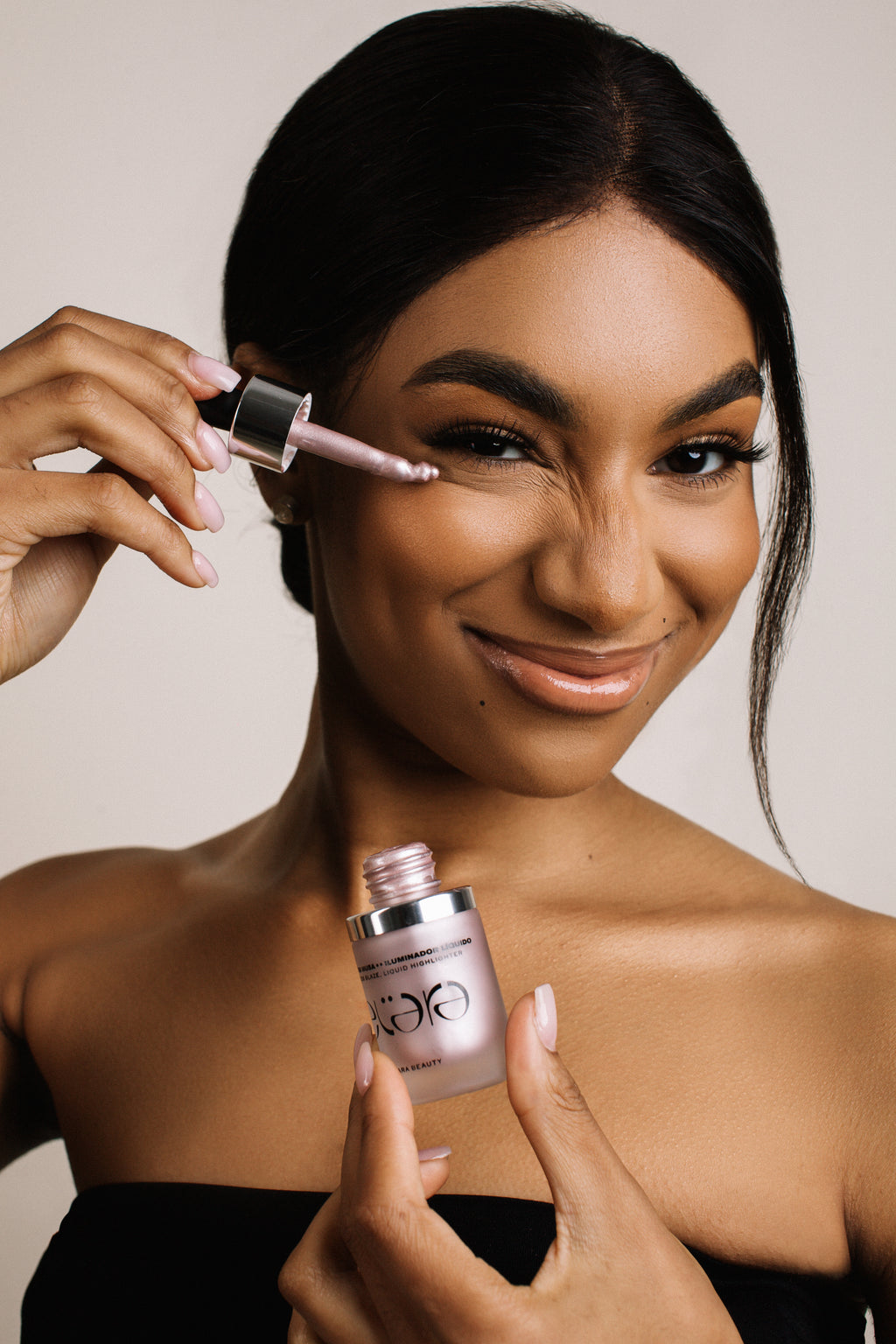 Iluminador Melaço de Musa